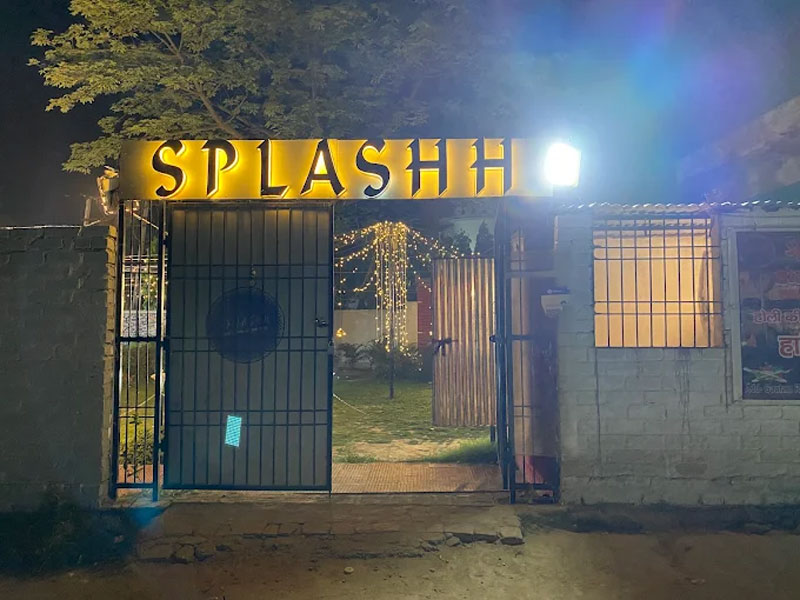 Splash Resorts & Banquet