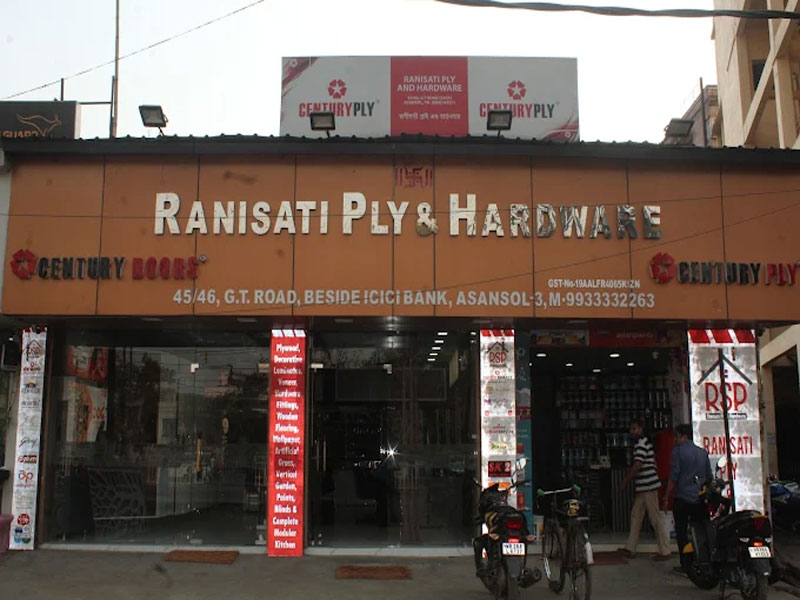 Ranisati Ply & Hardware